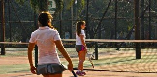 Se juega ya en singles y dobles