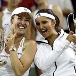 Martina Hingins sigue haciendo historia: con Mirza campeonas Hingins y Mirza campeonas en dobles en Wimbledon
