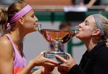 Safarova se tomó revancha en dobles junto a Matek Sands