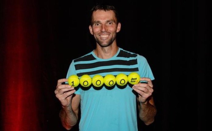 Ivo Karlovic rompe la barrera de los 10000 aces