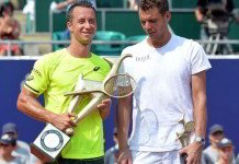 Kohlschreiber de atrás campeón en Austria Philipp Kohlschreiber se quedo con el título ATP de Kitzbuhel en Austria.