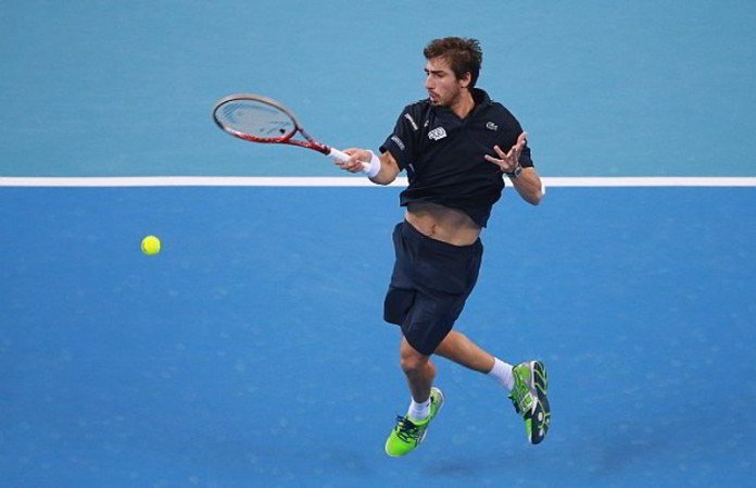 Rapido debut de Cuevas - Marrero en Cincinnati