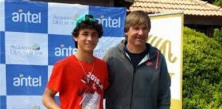 Llanes campeón en la categoría de 14 años del Uruguay Bowl Francisco Llanes campeón en 14 años