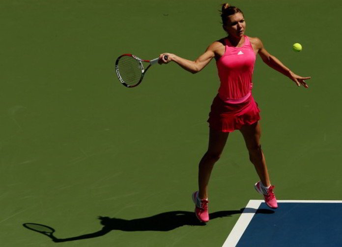 Simona Halep ganó por abandono deMarina Erakovic