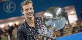 Berdych por tres en Estocolmo Berdych y su tercer título en Estocolmo
