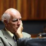 Ex tenista Bob Hewitt acusado de abuso sexual Bob Hewitt deberá pagar una multa de U$S 1.200.000