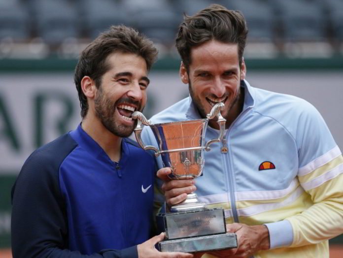Primer temporada como dúo estable, y conquistando París.