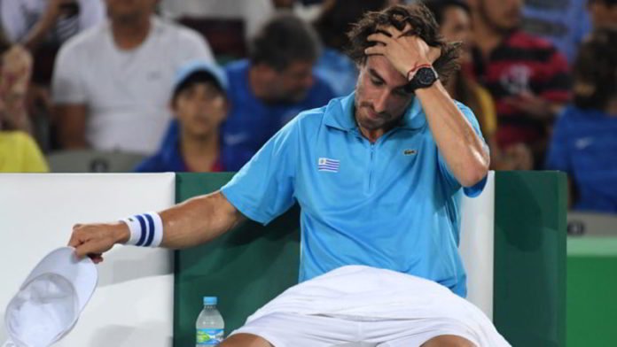 Pablo Cuevas luchó pero tuvo enfrente a un zurdo encendido