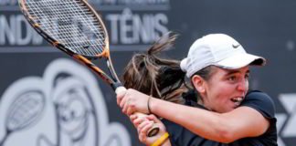 Finales femeninas y masculinas del Uruguay Bowl 18 años en el Círculo de Tenis La chilena Fernanda Labraña en la final del Uruguay Bowl