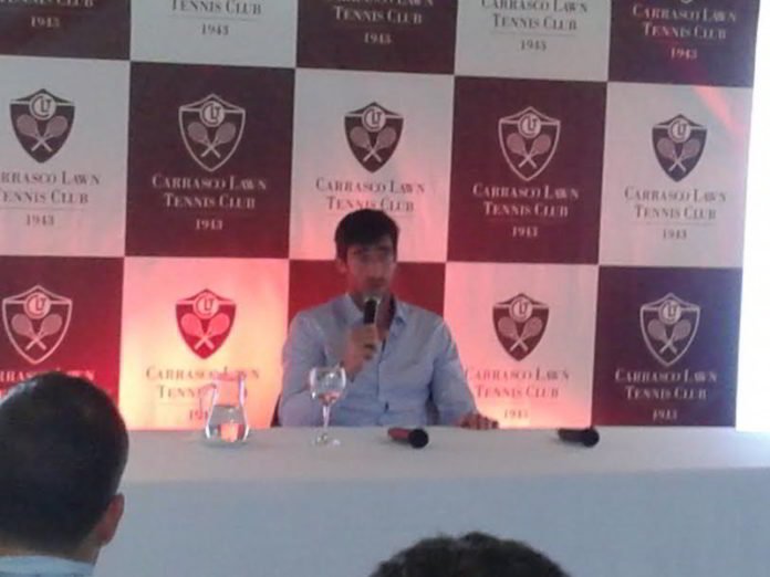 Pablo Cuevas en conferencia de prensa en el CLT