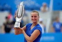 Kvitova festejó en Wuhan al superar a Cibulkova en la final Kvitova levanta el trofeo de Wuhan