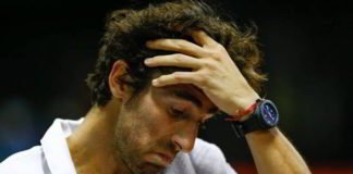 Otro paso en falso de Pablo Cuevas: cayó en Viena en su debut Pablo Cuevas acusó problemas físicos en el partido ante Joao Sousa
