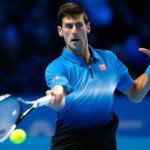 Djokovic y Raonic salen victoriosos en Londres Djokovic remató el match en dos horas y dos minutos.