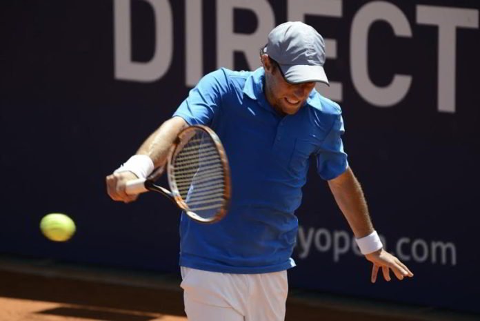 Felder cayó ante Andreozzi pero sigue en dobles