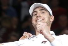 Isner derrotó a Cilic y es finalista en el París Bercy Isner dio la sorpresa al derrotar a Cilic