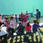 Lanzamiento de Gurises al Tenis en la Plaza de Deportes de Colonia