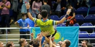 El campeón Argentina descendió al Grupo I Kazajistán festeja la permanencia ne el Grupo Mundial