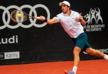 Pablo Cuevas avanza en San Pablo