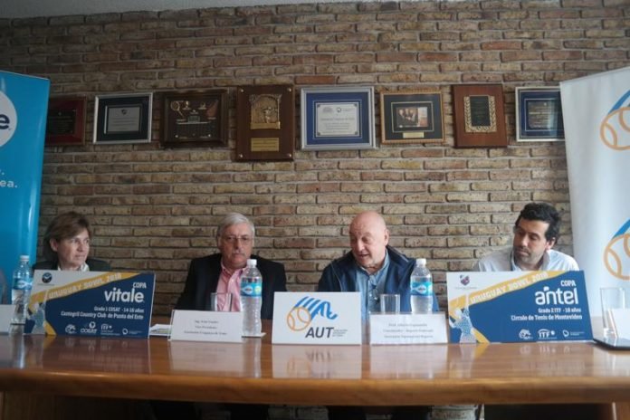 Lanzamiento Uruguay Bowl 2018 Lanzamiento Uruguay Bowl 2018