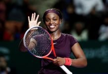 Stephens derrotó a Bertens, y Kerber a Osaka en el grupo rojo Stephens