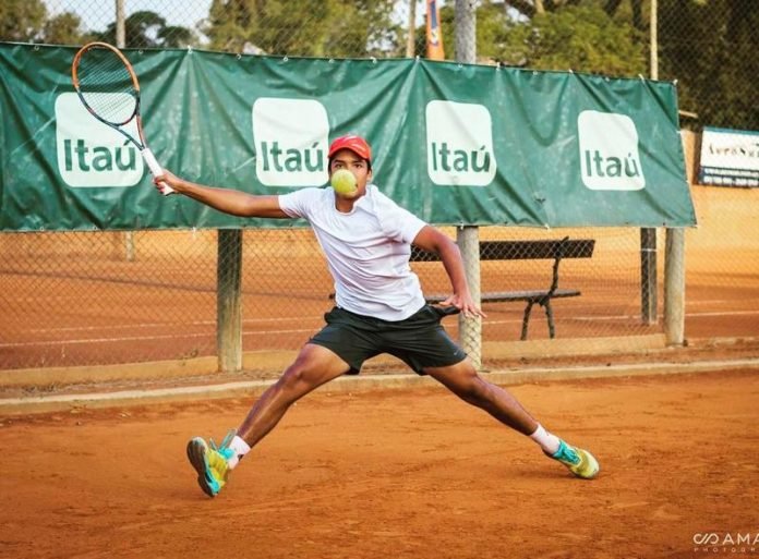Emiliano Troche