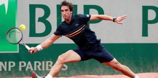 Cuevas enfrenta a Janvier en el debut Pablo Cuevas