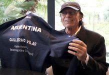 Vilas homenajeado por la AAT Guillermo Vilas homenajeado por la AAT