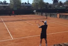 Equipo Uruguayo de Copa Davis Francisco Llanes y Pablo Cuevas entrenando en el CLTC