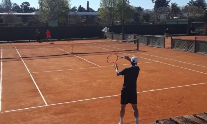 Francisco Llanes y Pablo Cuevas entrenando en el CLTC