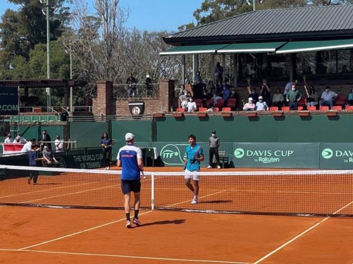 Francisco Llanes - Botic Van Zandschupl