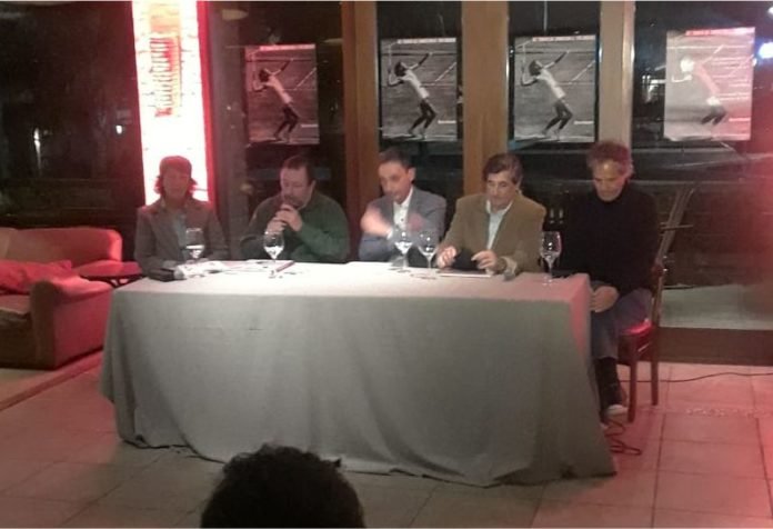 Lanzamiento de libro Diez triunfos que conmovieron al tenis uruguaayo