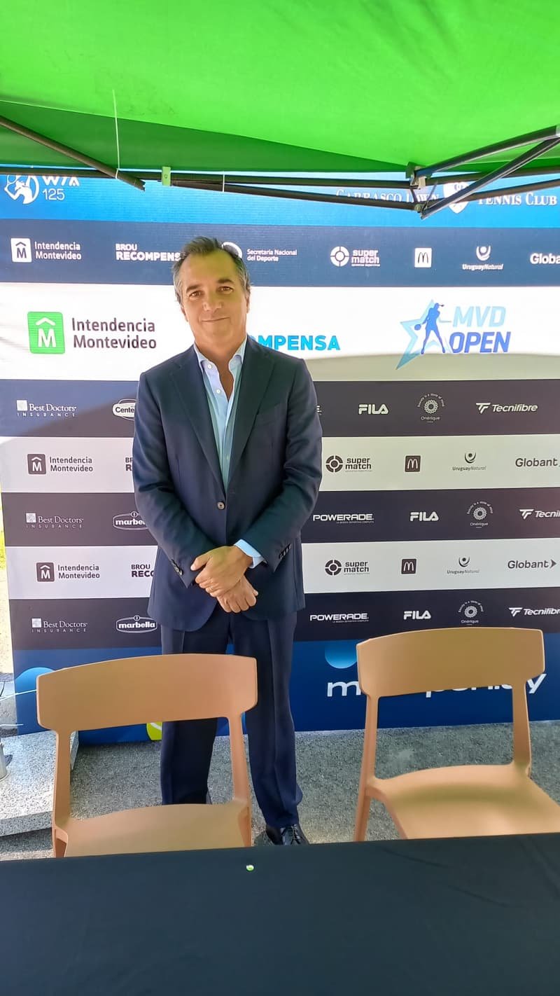 Martín Hughes: «El tenis fortalece a las personas»