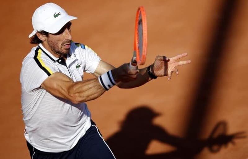 Pablo Cuevas eliminado en París Pablo Cuevas
