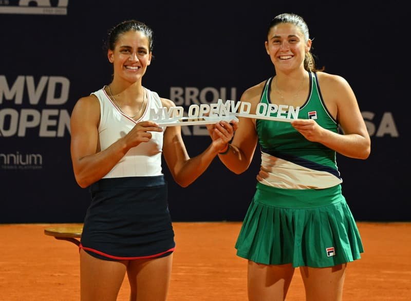 María Lourdes Carle y Julia Riera