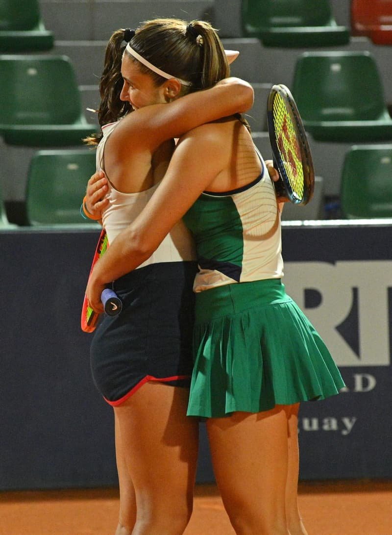 María Lourdes Carle y Julia Riera