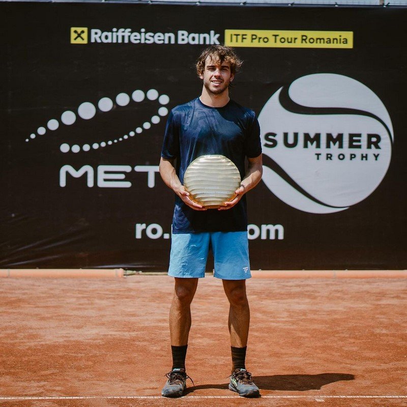 Roncadelli campeón en Rumania