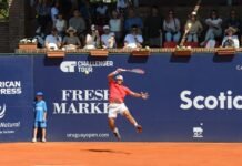 Un ex campeón en cancha central del URUGUAY OPEN