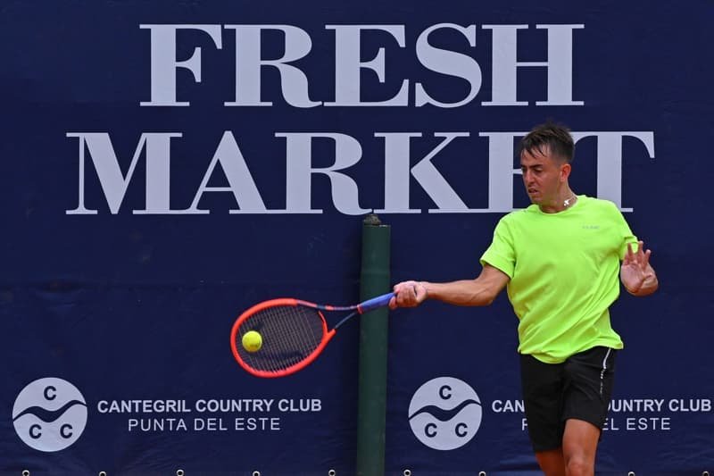 Juegan Coria, Burruchaga y Cecchinato Punta del Este Open