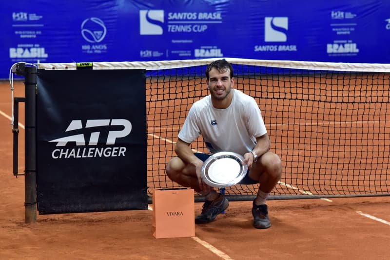 Franco Roncadelli Campeón de la Santos Brasil Tennis Cup